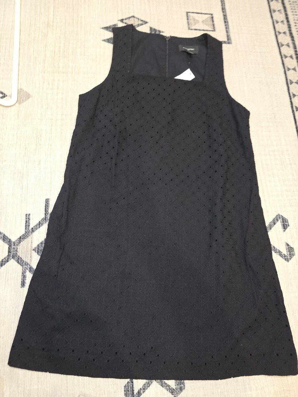 Banana Republic Factory Black Eyelet Mini Shift Dress Small NWT